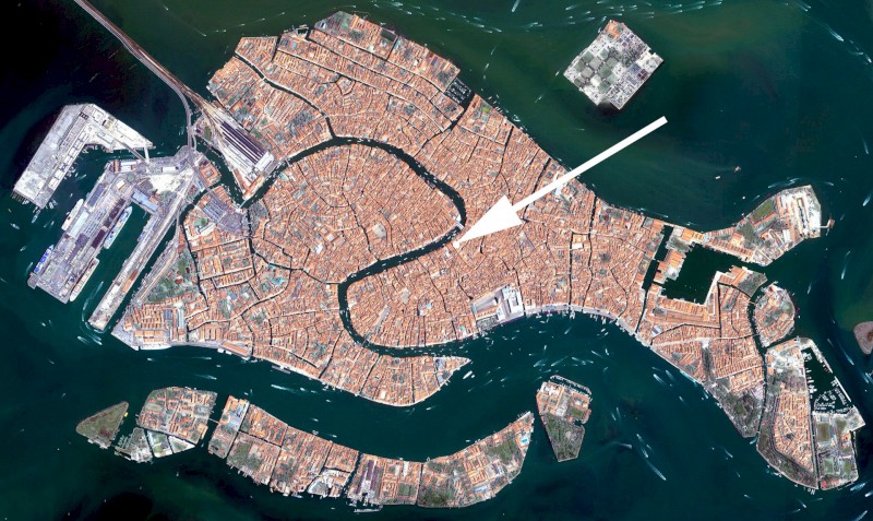 Venice Biennale is open! | Our rear view installation at Palazzo Bembo right beside the Rialto